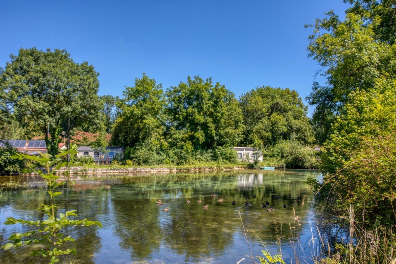 Le Moulin Du Bleufond Hotel Montignac-Lascaux Exterior photo